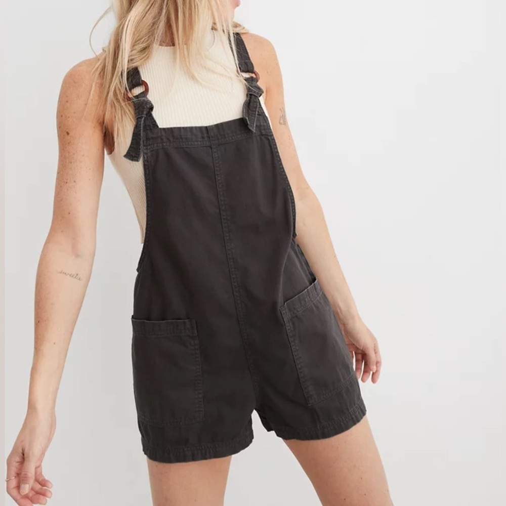 Aerie Smokey Gray Overall Shorts 100% Cotton - Size S